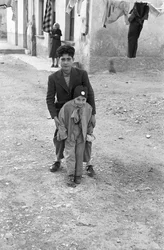 Brothers, Crotone