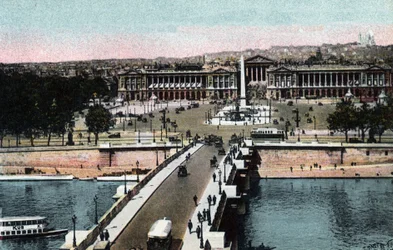 Paris: panorama of the bridge and Place de la Concorde with the obelisk and the church of the Madeleine taken to the Basilica of the Sacre Coeur in Montmartre. On the left, the current Hotel Crillon and on the right, the Hotel de la Marine.