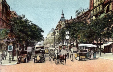 Paris: traffic on the boulevard des Italians, one of the great boulevards of the city