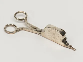 Candle snuffer, Board of Ordnance, c.1696