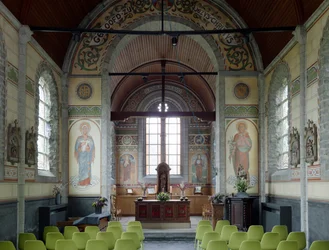 Chapel (Mater, Sint-Amelbergakapel). Interior. 1915-1916. Architect Arthur Van Ommeslaeghe.