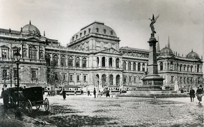 The University of Vienna and the Liebenberg Monument