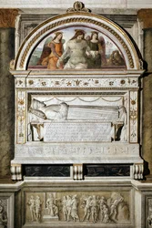 Funeral monument in tribute to Giovanni Basso della Rovere - The dead Christ supported by two angels (detail)