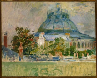Dome of the Arenas on Pergolese Street