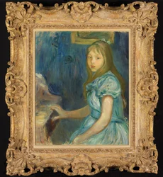 Lucie Léon at the Piano