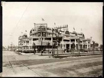 The Hotel Shelburne at Sea Breeze Avenue and Ocean Parkway, Coney Island, New York, c.1913