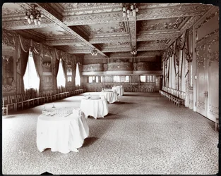 The Reception Room at Hotel Delmonico