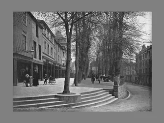 The Pantiles, Tunbridge Wells, c1900