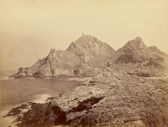 [Lighthouse, Farallon Islands] / [At the Farallones]