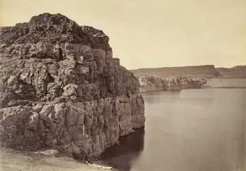 [The Dalles, Extremes of High and Low Water, 92 ft.] / [Head of the Dalles, Columbia River, Oregon]