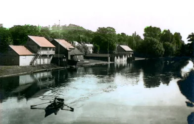River and Boathouse, Burton-upon-Trent