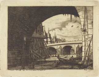 The arch of the Pont Notre-Dame, Paris