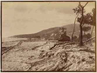 Beach of Golfe-Juan towards Cap de la Croisette