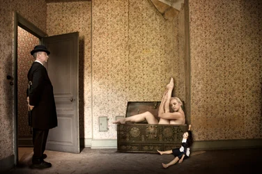 Contortionist in Old Room