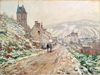Road in Vetheuil in winter