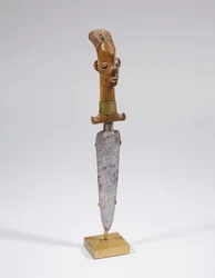 Mangbetu knife