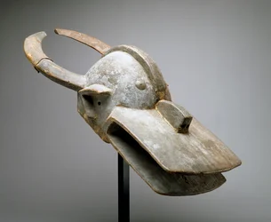 Helmet mask of a bush cow (Vara Society), Western Sudan, Sub-Saharan Africa, late 19th century