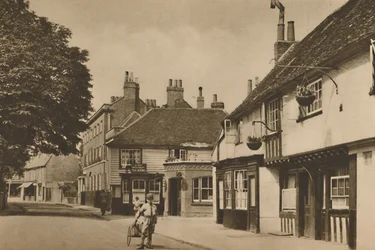 Church Street, Chiswick, With What Used To Be The Burlington Arms