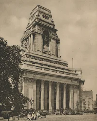 Premises of the Port of London Authority at Tower Hill, c1935