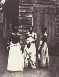 Les Femmes Malgaches Plate 28