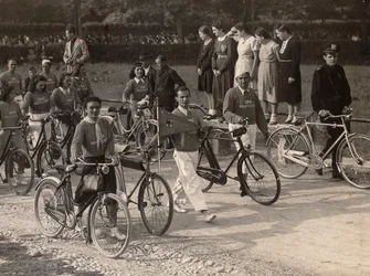 Album "PNF (National Fascist Party)": dopolavoristica bike outing