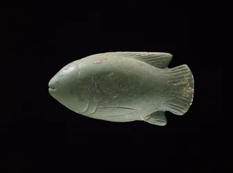 Fish-Shaped Dish