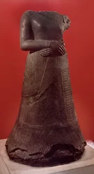 Statue of Napirasu, wife of the Elamite King Untash-Napirisha