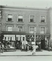 7-8 Gainsborough Road: front elevations, London, 1899