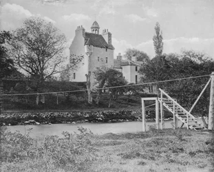 Abergeldie Castle