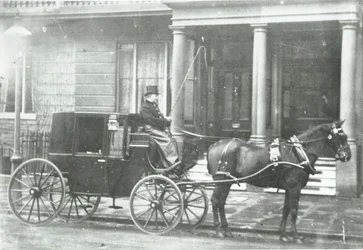 Horse-drawn cab