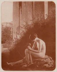 Nudist Art: Broken Melody