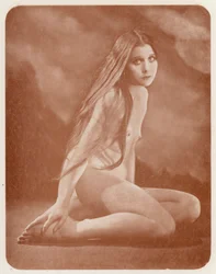 Nudist Art: Dolores