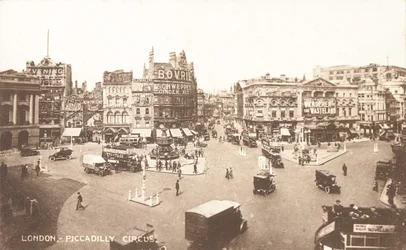 Piccadilly Circus