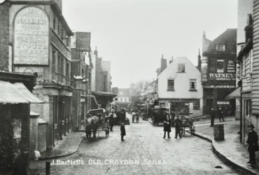 Three Tuns Old Kings Head, Surrey Street, Croydon: general view, 1885