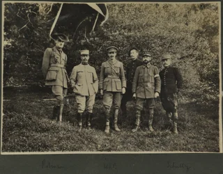 William Lawrence Bragg and Harold Roper Robinson with others, Vosges, 1915
