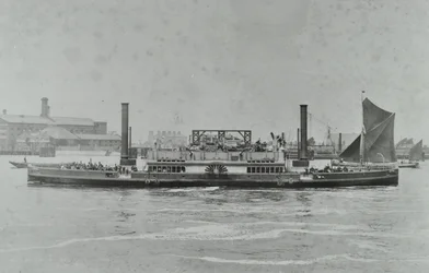 Woolwich Ferry: Ferryboat on the River, 1896