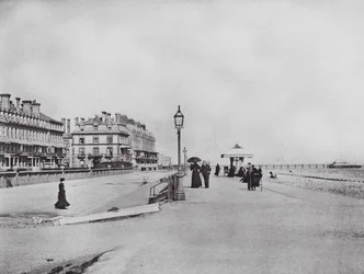 Worthing: Heene Terrace