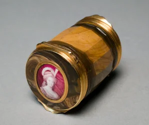 Double Snuff Box