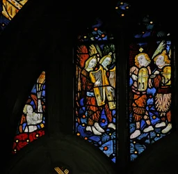 Window depicting musician angels with harps and crwth (Welsh fiddle)
