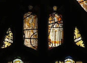 Window 1 depicting the angelic hierarchy: principalities, dominations