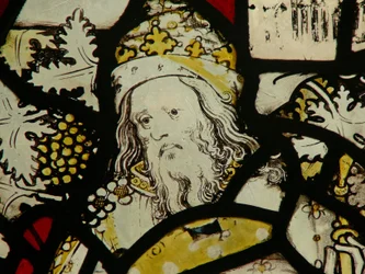 Window depicting a king on the Tree of Jesse