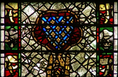 Window w42 depicting arms of France