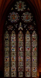 Window depicting the Chapter House east window; rest panels