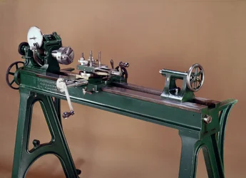 Whitworth lathe, made in Manchester, 1833-1950