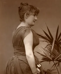 Miss Edith Woodworth, British actress
