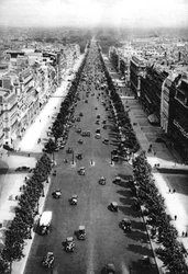View of the Avenue des Champs Elysees, Paris