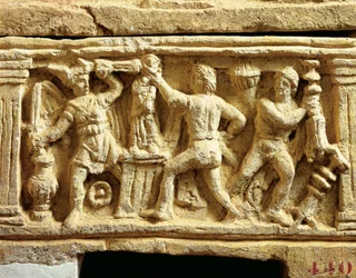 Tufa urn with scenes of Gauls plundering temples, Etruscan civilization