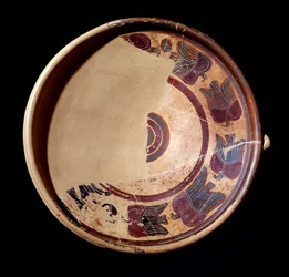 Terracotta plate representing animals, 600-590 BC