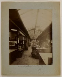 Marché des Enfants-Rouges, rue de Bretagne, 3rd arrondissement, Paris