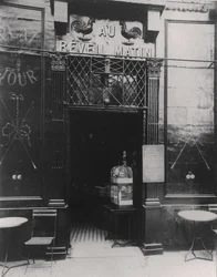 Au Réveil Matin, rue Amelot, 11th Arrondissement, Paris